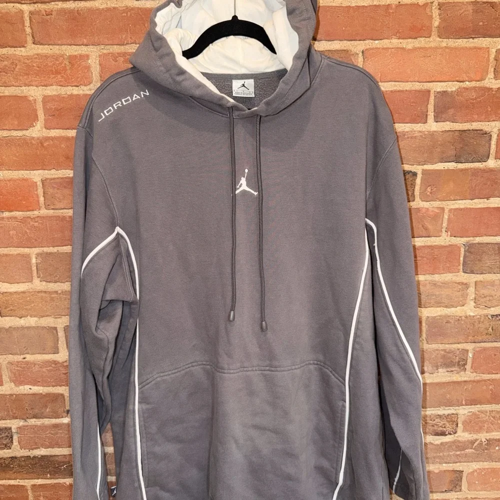 Vintage Old School Jordan Gray and White Pullover Hoodie